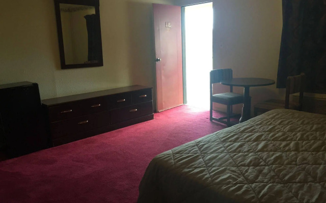Economy Inn