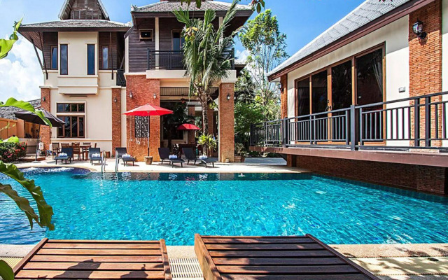 Beverly Thai House Pool Villa