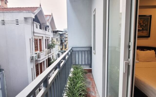 Ruby Serviced Apartment Lieu Giai