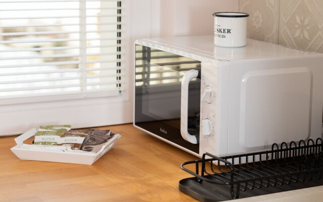 Two Bedroom Apartment Gdynia by Renters