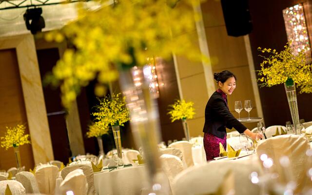 Expo Center Hotel