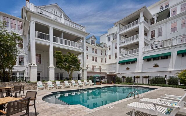 The Partridge Inn Augusta, Curio Collection by Hilton