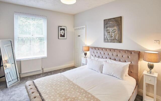 Host Stay Church View