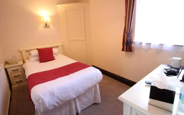 The Pilgrims Hotel