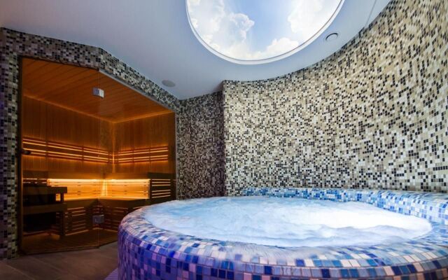 Dange Hotel