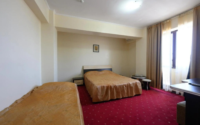 Hotel Coral