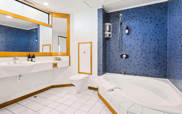 Quality Hotel Lincoln Green