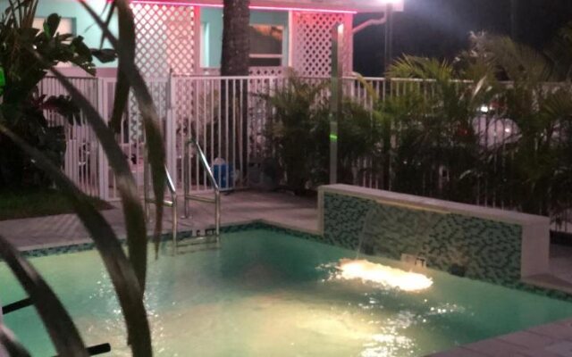 White Horse Motel