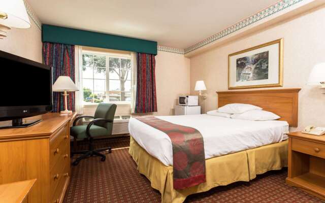 Ramada by Wyndham Portland