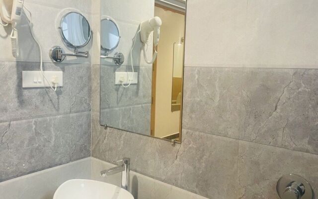 Hotel Clarks Inn Purnea