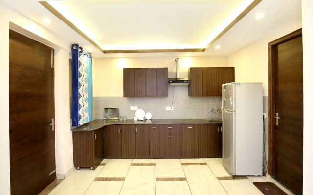 OYO 12324 Home Luxury 2BHK Kasauli