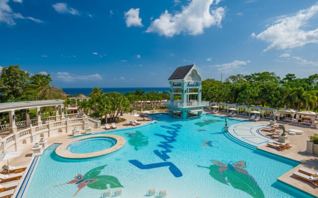 Sandals Ochi - ALL INCLUSIVE Couples Only