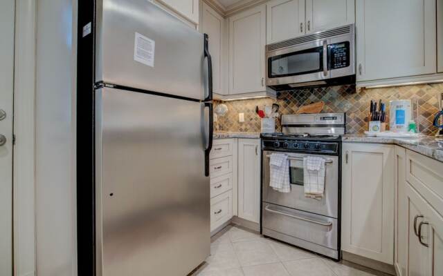 Woodbine Villas 51 by Vtrips