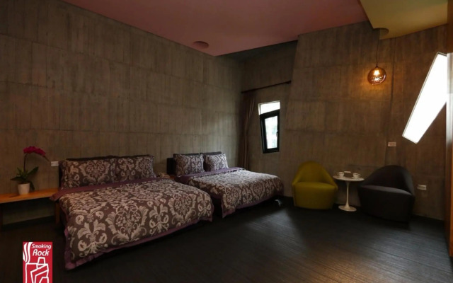 Smoking Rock Resort
