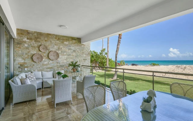 Luxury Beachfront Condo A-101