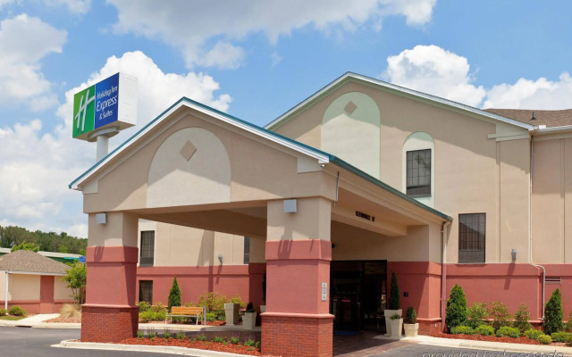 Holiday Inn Express & Suites Birmingham Trussville by IHG