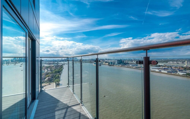 Skyvillion-apartments Near River Thames Excel & O2 Woolwich