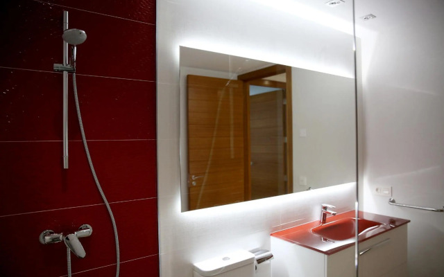 Casa rural con piscina Viña de Millan