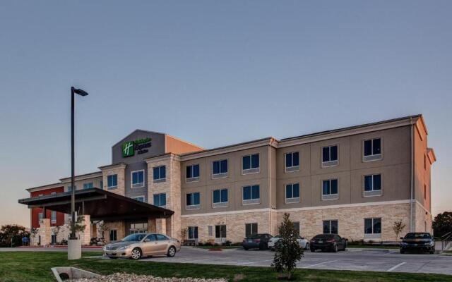 Holiday Inn Express & Suites Gatesville - N. Ft Hood, an IHG Hotel