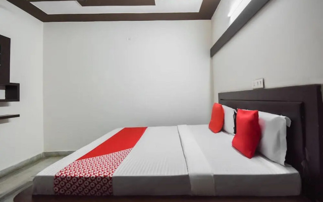 Hotel V Seven by OYO Rooms