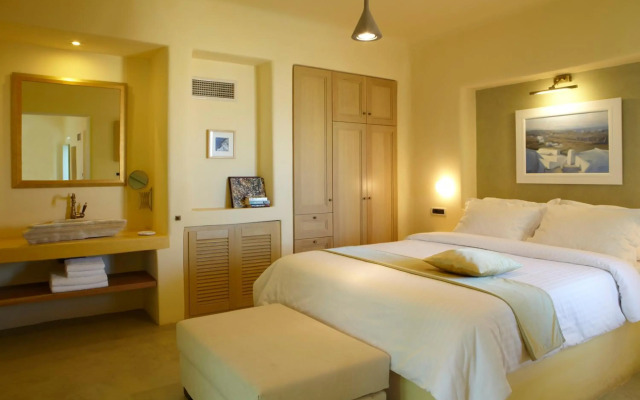 Voreina Gallery Suites