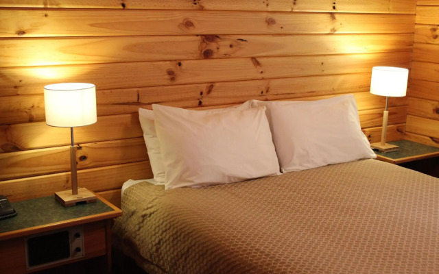 Alpine Lodge