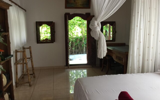 Ketut Bungalow Lembongan