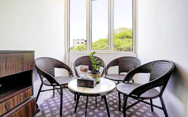 Palette Magarpatta City formerly Emerald Guestimony