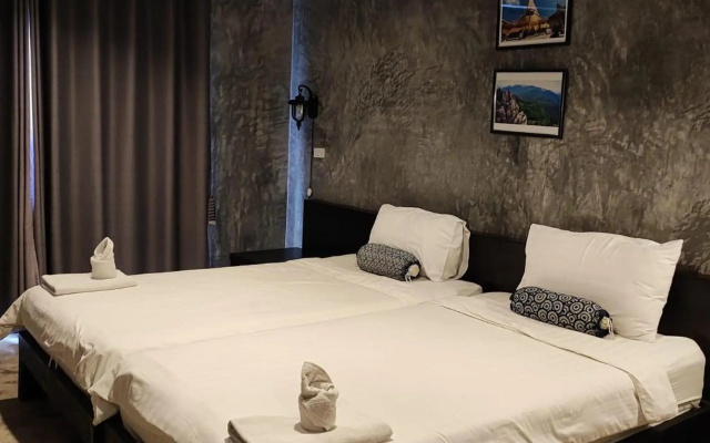 Come Moon Loft Hotel – Guest Rooms – Phrae