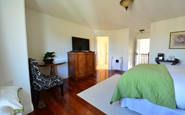 River Ravine Bed and Breakfast