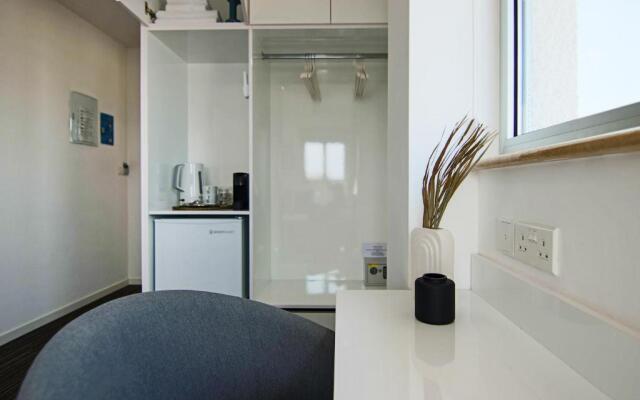 Phaedrus Living Luxury Suite Nicosia 510