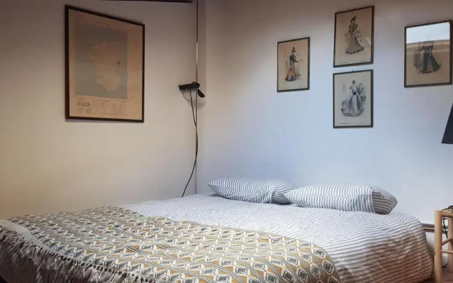 House on the Hills, 10 minutes from city center