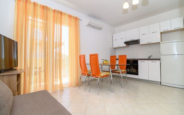 Apartments Vice