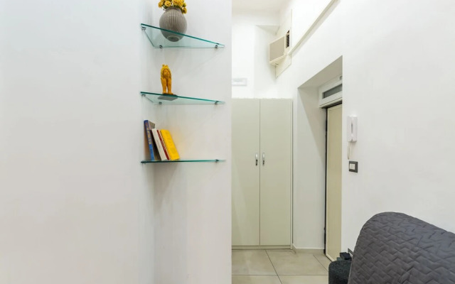 Baubo - S Gregorio Armeno by Napoliapartments