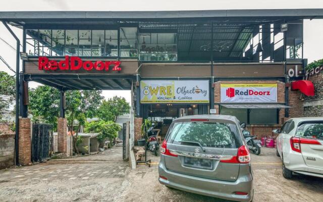 Formerly Reddoorz Akademi Kepolisian Semarang 3