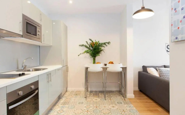 Perfectly located 4bed 4bath apartment in Barcelona 2 2