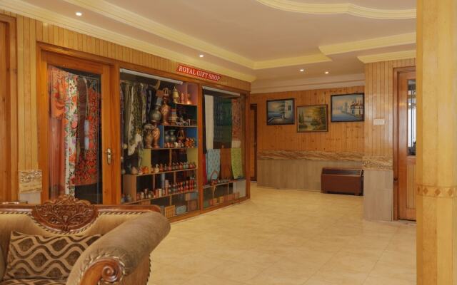 Royal Park Hotel