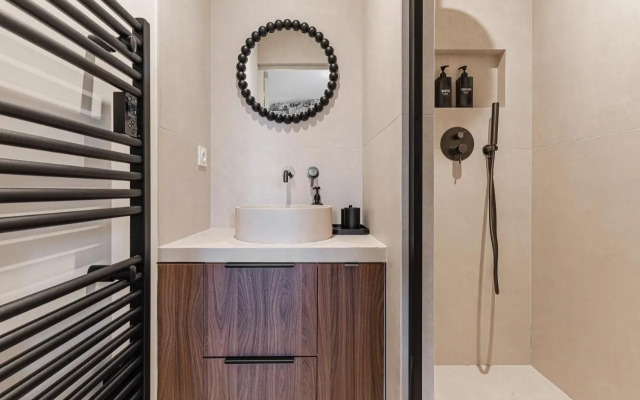 Luxueuse Chaumière 4 Chambres avec jardin