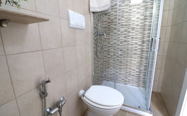 Luisa Holiday House With Air Conditioning And Balcony