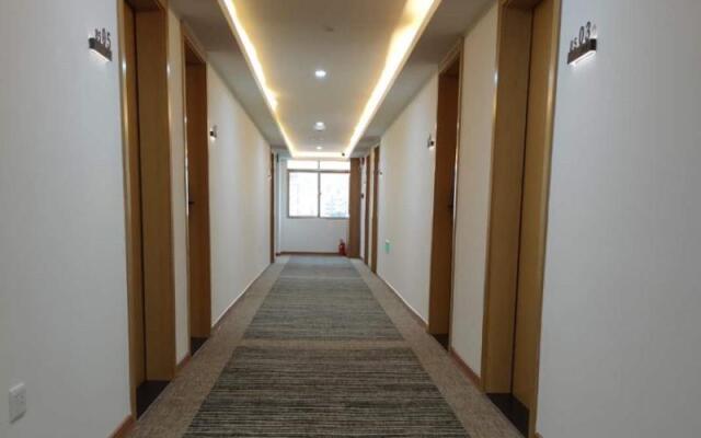 GreenTree Inn Express Hainan Dongfang Yong'an Dong Road