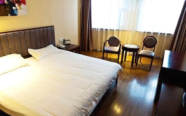 富驿时尚酒店(天津滨江道店)