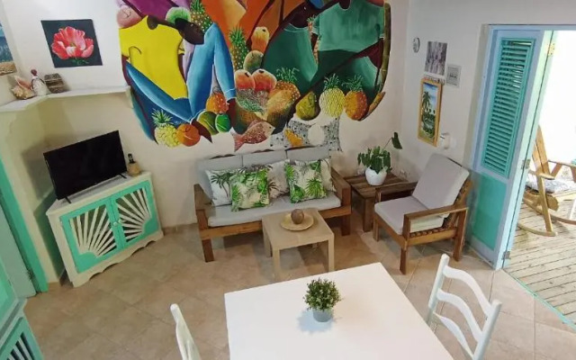 Las Palmas Residence