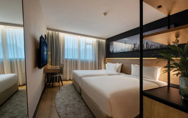 Liberal Hotel (Shanghai Global Harbor)