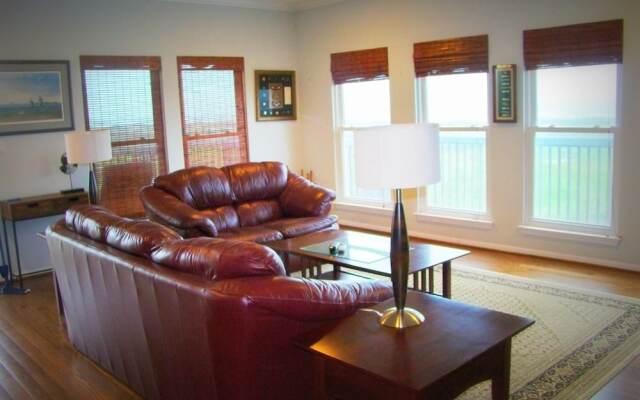 1 Fine Day by RedAwning