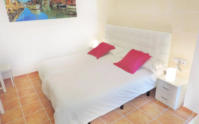 Marblau Hostal