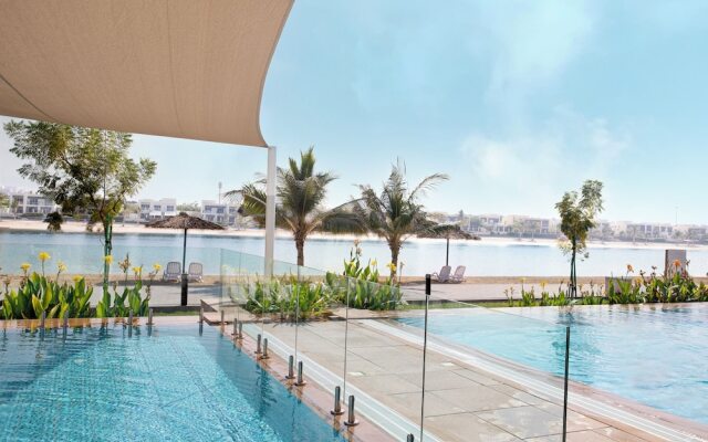 Olala Beach Villas