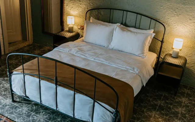 Alaz Urla Rooms