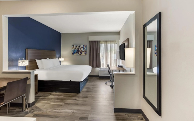 MainStay Suites Bourbonnais - Kankakee