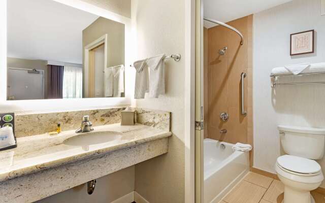 Best Western Plus Rancho Cordova Inn