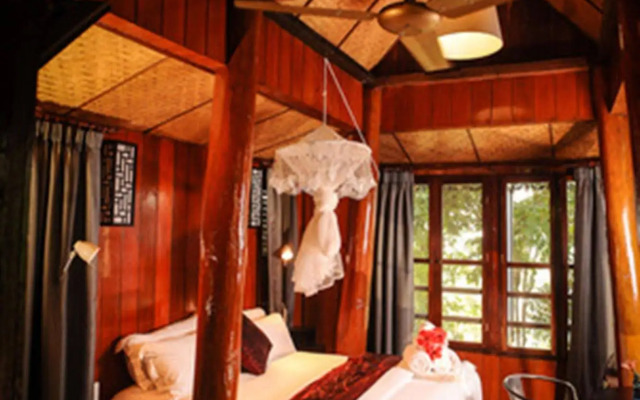 Malihom Private Estate Hotel